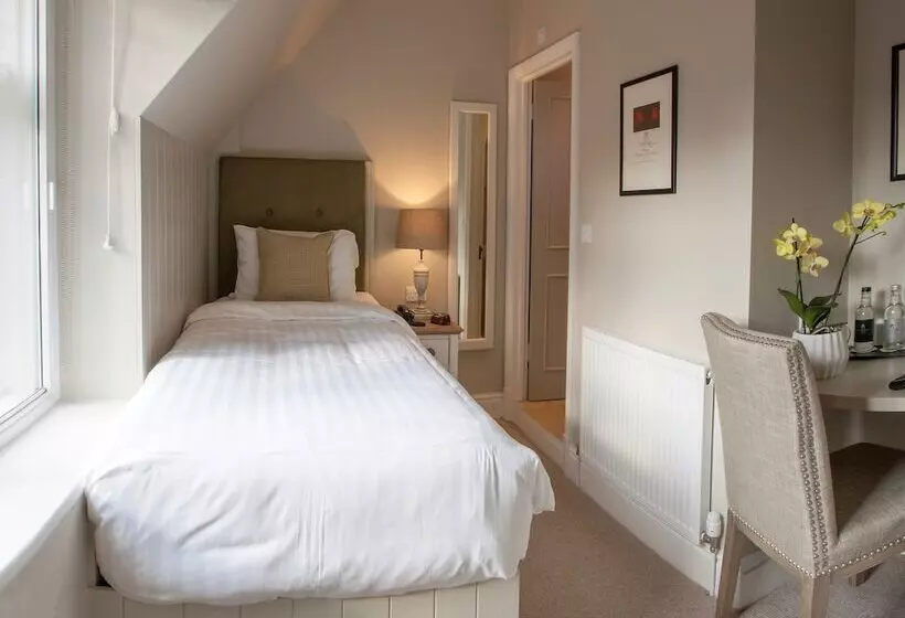 فندق The Five Arrows