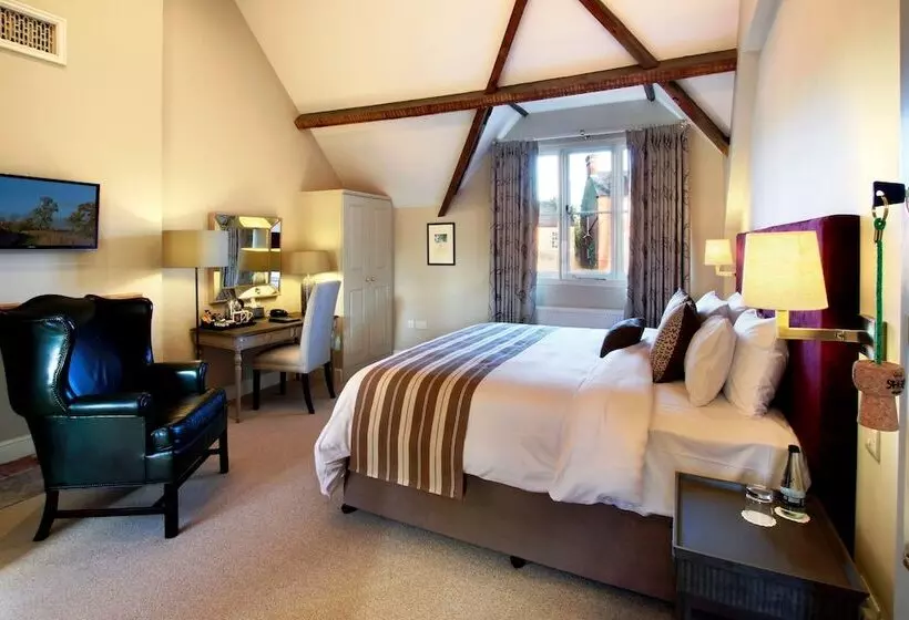 فندق The Five Arrows