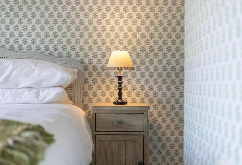 فندق The Five Arrows