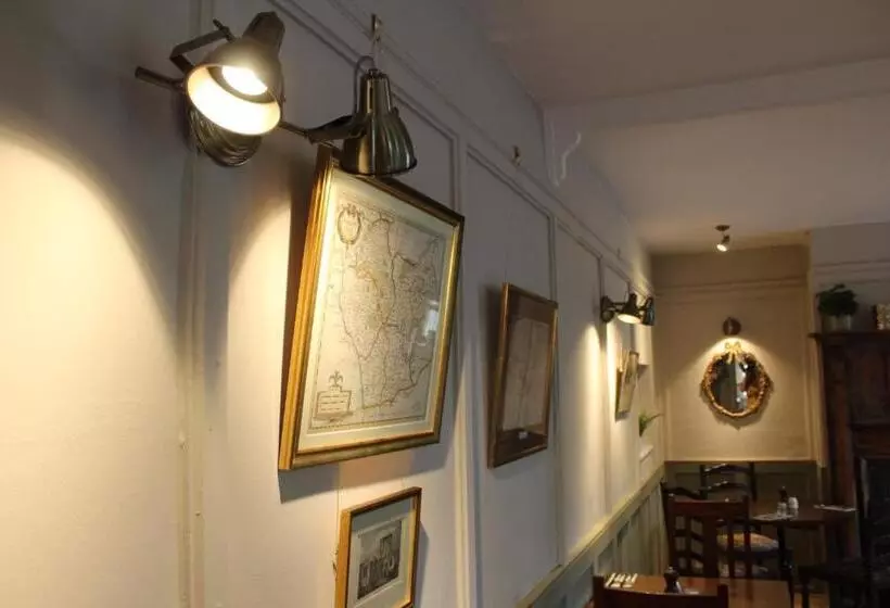 ホテル The Unicorn Inn