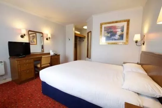 ホテル Travelodge Milton Keynes Shenley Church