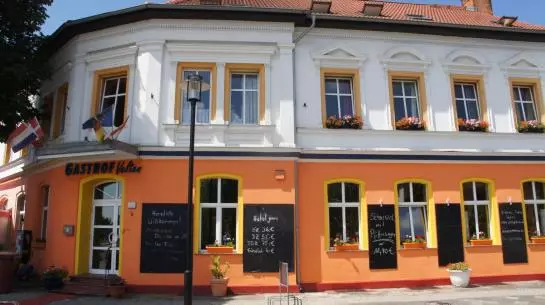 Majatalo Velten Gasthof