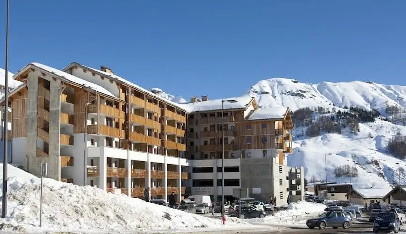 Residenssi Noemys Le Pra Palier