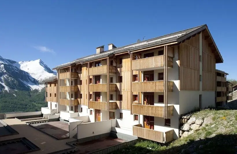 Residenssi Noemys Le Pra Palier