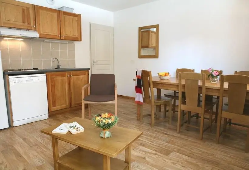 Residenssi Noemys Le Pra Palier