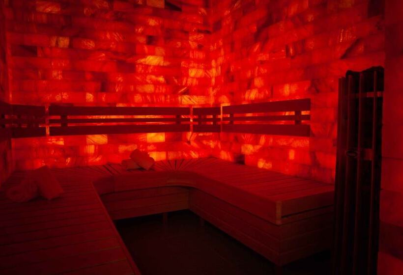 The Originals City, Relax Otel & Spa, Le Barcarès