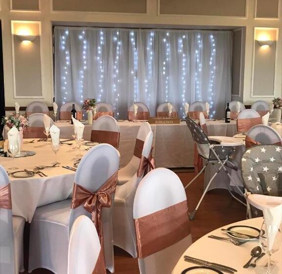 The Weigh Inn Hotel & Lodges