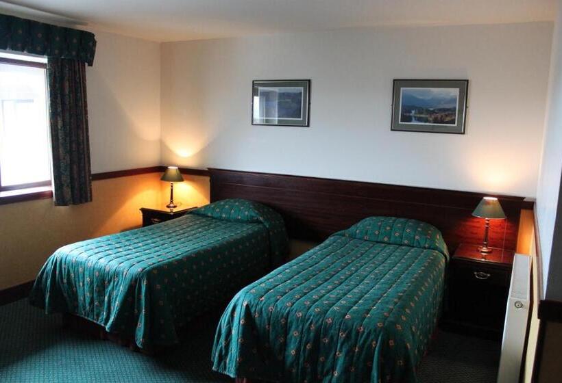 The Weigh Inn Hotel & Lodges