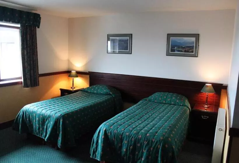 The Weigh Inn Hotel & Lodges