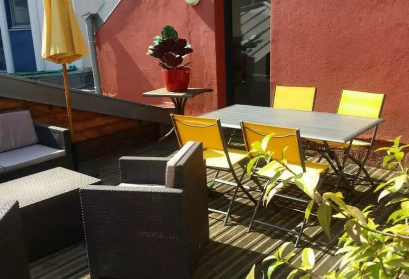 Nice 54m With Terrace In The Heart Of Nantes