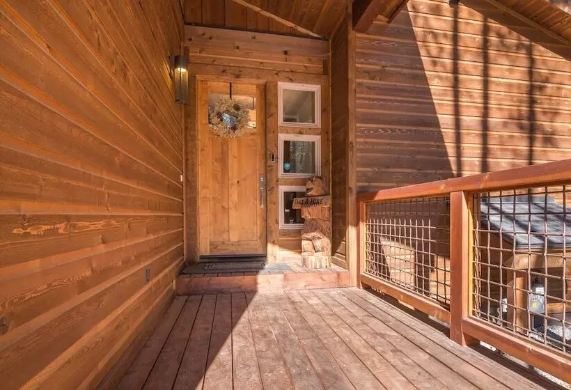 Sawtooth By Avantstay Spacious Pine Tree Cabin W/ Hot Tub