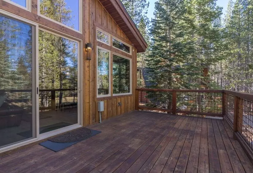 Sawtooth By Avantstay Spacious Pine Tree Cabin W/ Hot Tub