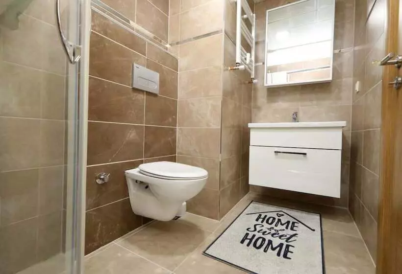 Studio Flat With Shared Pool Near Sabiha Gokcen