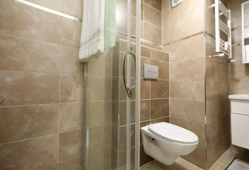 Studio Flat With Shared Pool Near Sabiha Gokcen