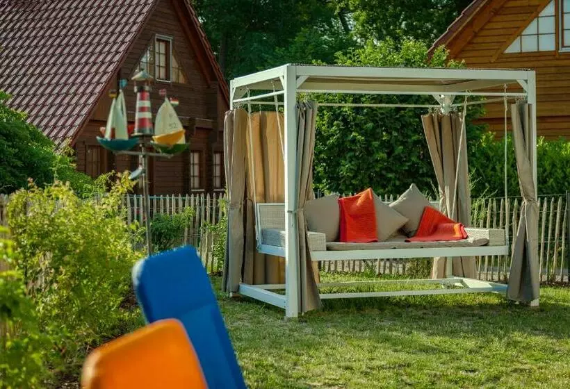 Haus Pangea B47690