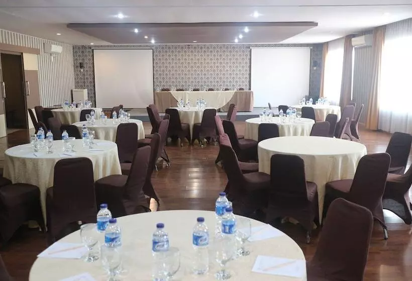 Hotelli Grand Dian Boutique