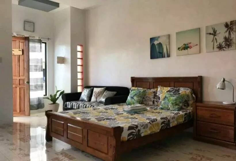 Jean Apartment And Guest Rooms