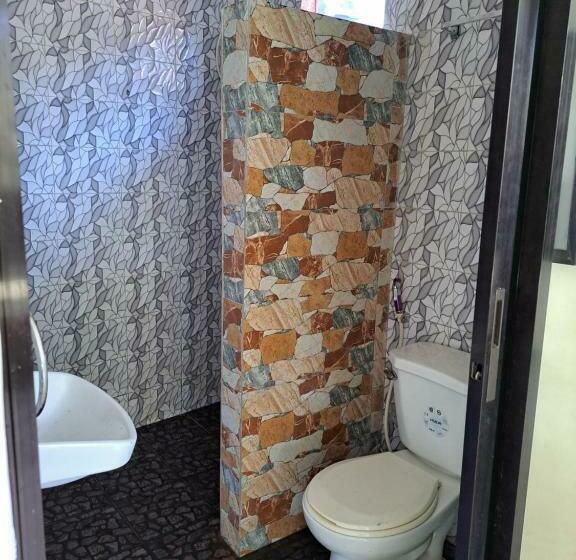 Jean Apartment And Guest Rooms