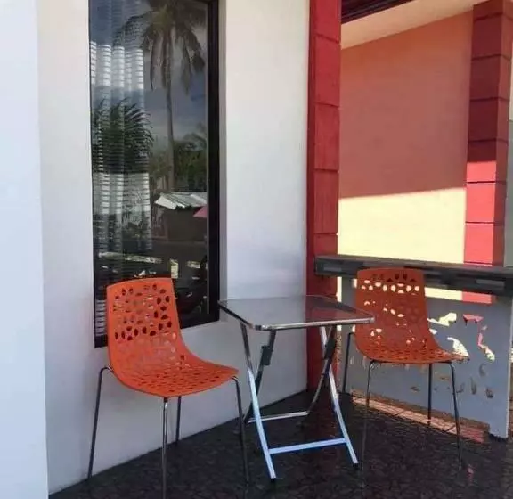 Jean Apartment And Guest Rooms