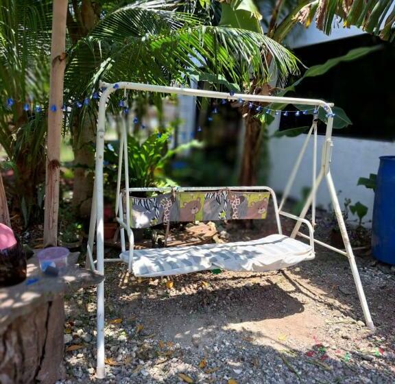 Jean Apartment And Guest Rooms