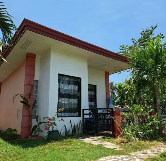 Jean Apartment And Guest Rooms