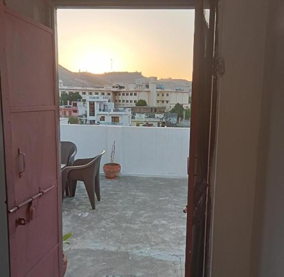 ペンション Cocoon Auberge