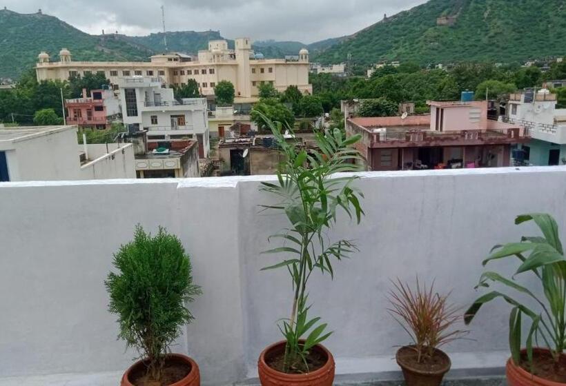 ペンション Cocoon Auberge