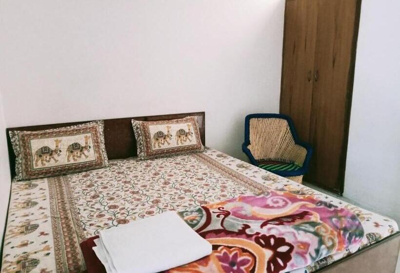 ペンション Cocoon Auberge