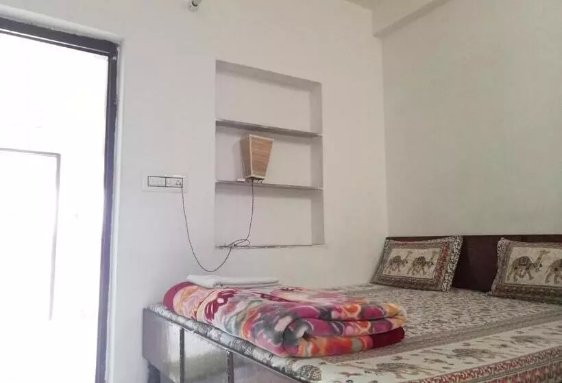 ペンション Cocoon Auberge