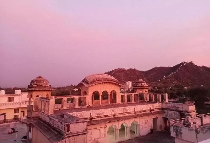 ペンション Cocoon Auberge