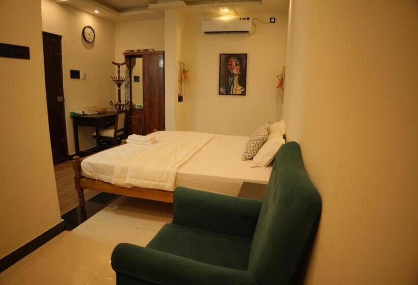 Cascara Beach Resort