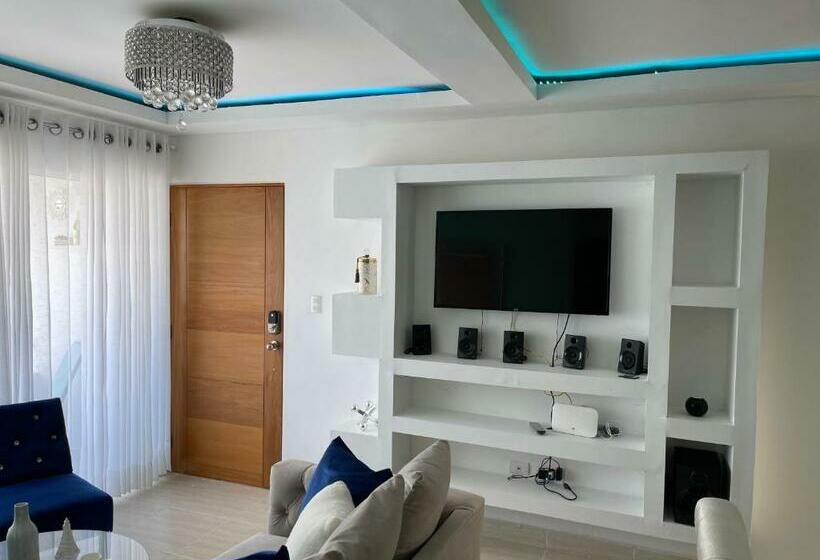 Hermoso Apartamento Con Piscina Licey Al Medio