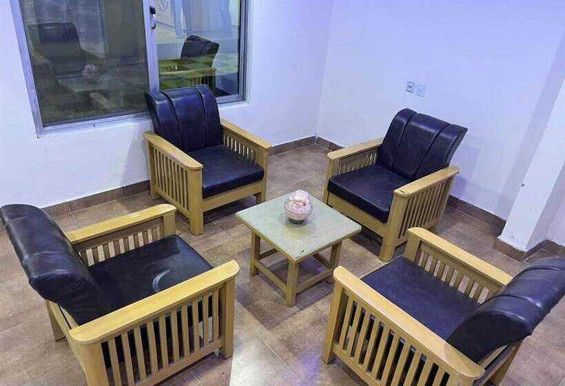 هتل Eden Rock Skardu