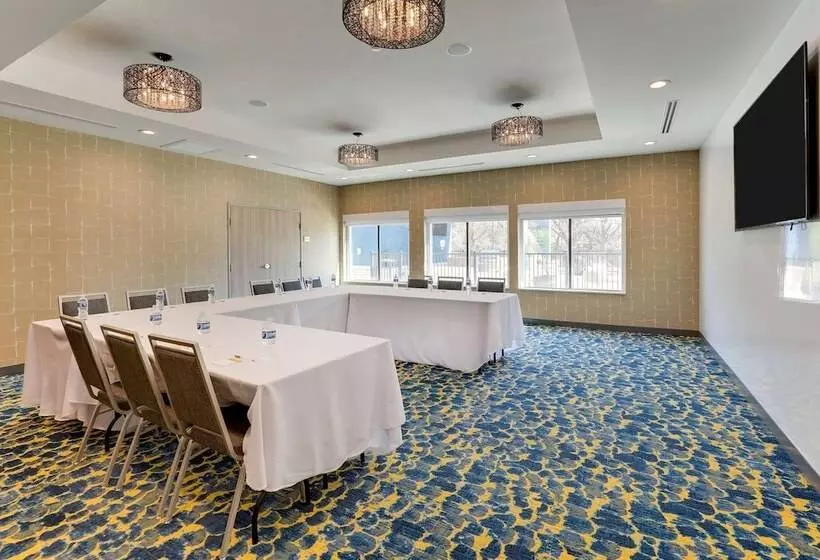 Hotelli Hampton Inn & Suites Weatherford