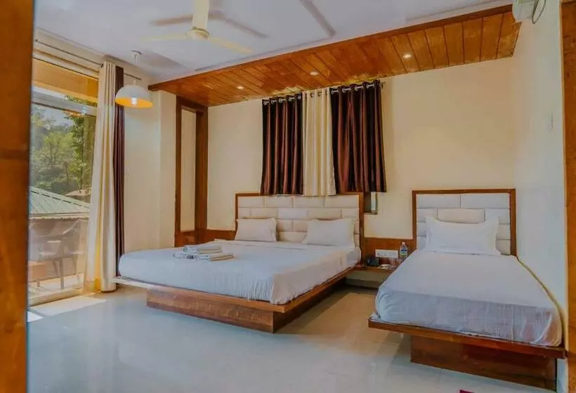 ホテル Oakwood Mahabaleshwar