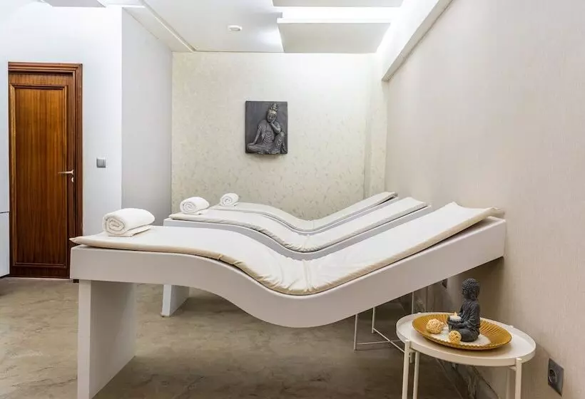 One Hotel Casablanca