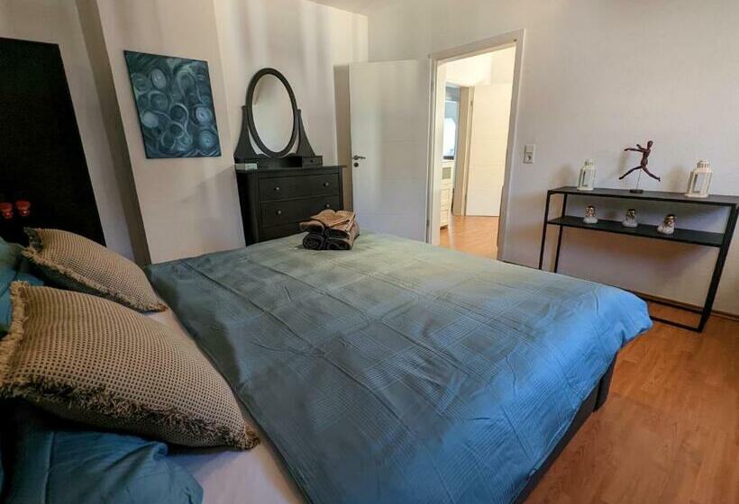 Schönes 2 Zimmer Appartment In Der Altstadt Von Koblenz