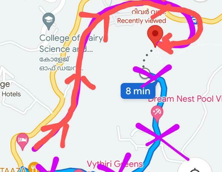 Bed and Breakfast River View Guest Rooms