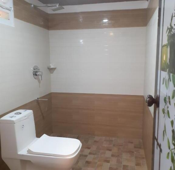 Bed and Breakfast River View Guest Rooms