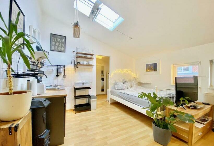 Die Remise Mit Kostenlosem Parkplatz Direkt Vor Der Tür