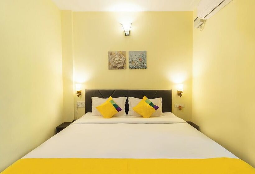 Blue Door Hotel Morjim