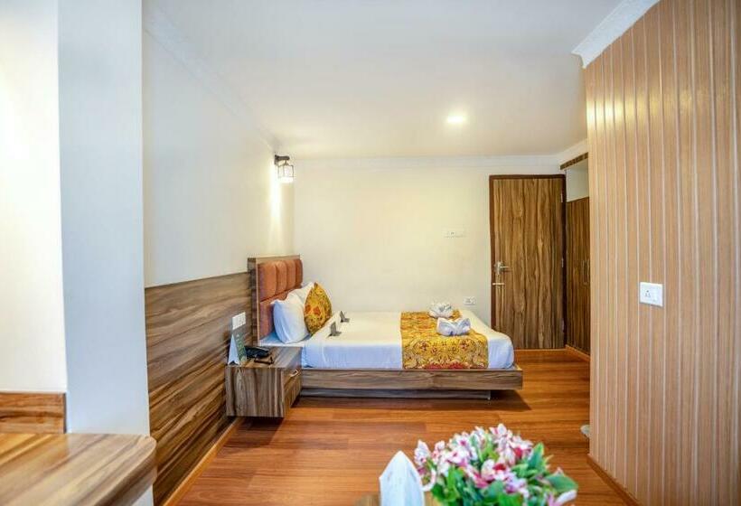 Muscatel Central Hotel Dzeemkhang