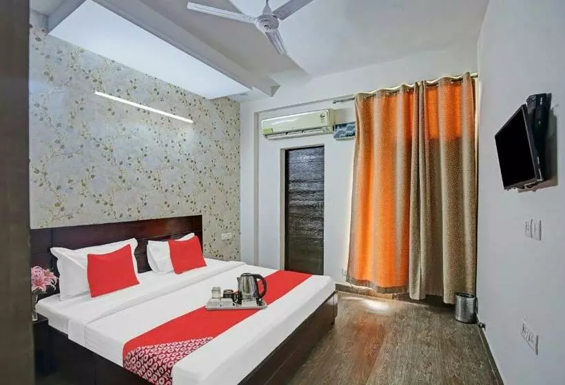 هتل Flagship The Chandigarh Lake Suites