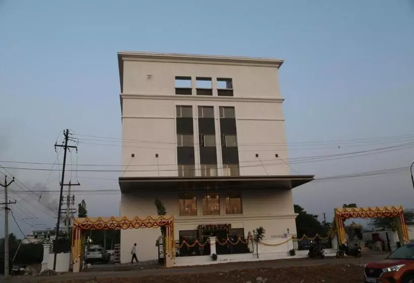 ホテル Skanda Palace