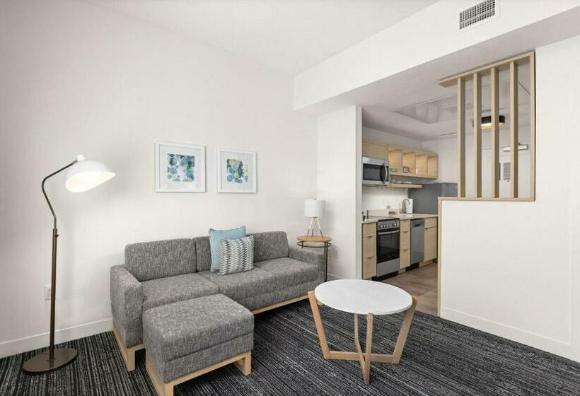 Отель Towneplace Suites By Marriott Cape Canaveral Cocoa Beach