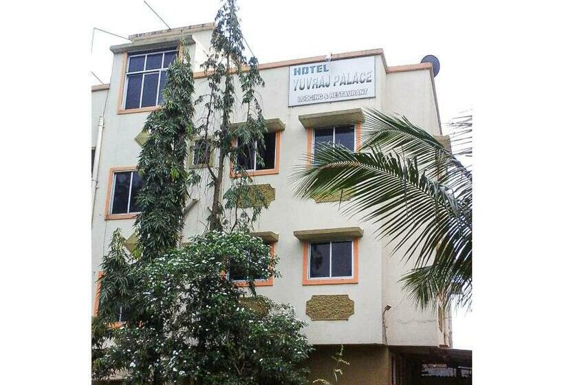 בית מלון כפרי Yuvraj Palace By Wb Inn