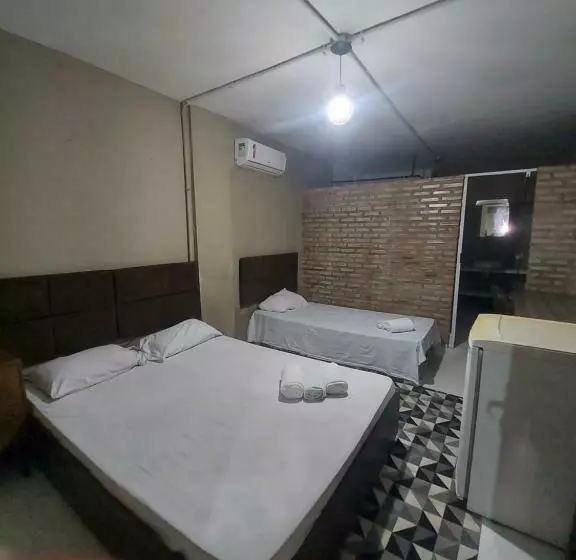 ペンション Big Brook Guesthouse