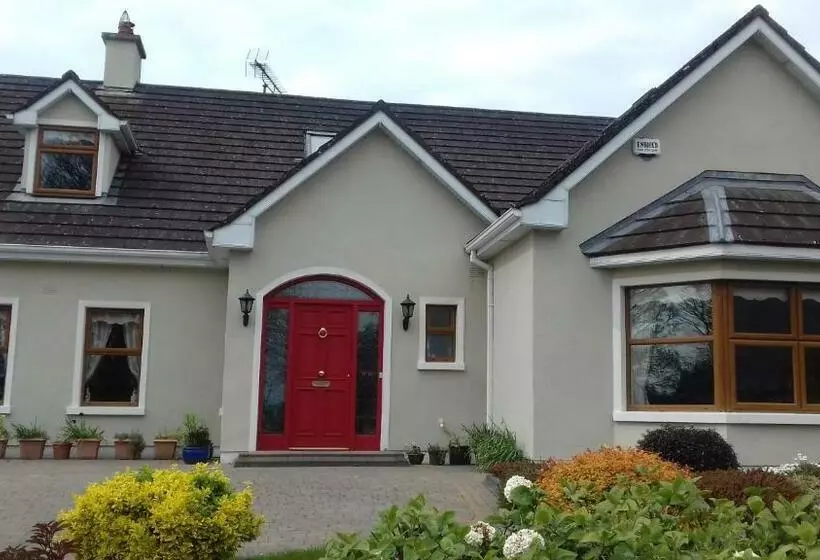 Rossmore Bed And Breakfast