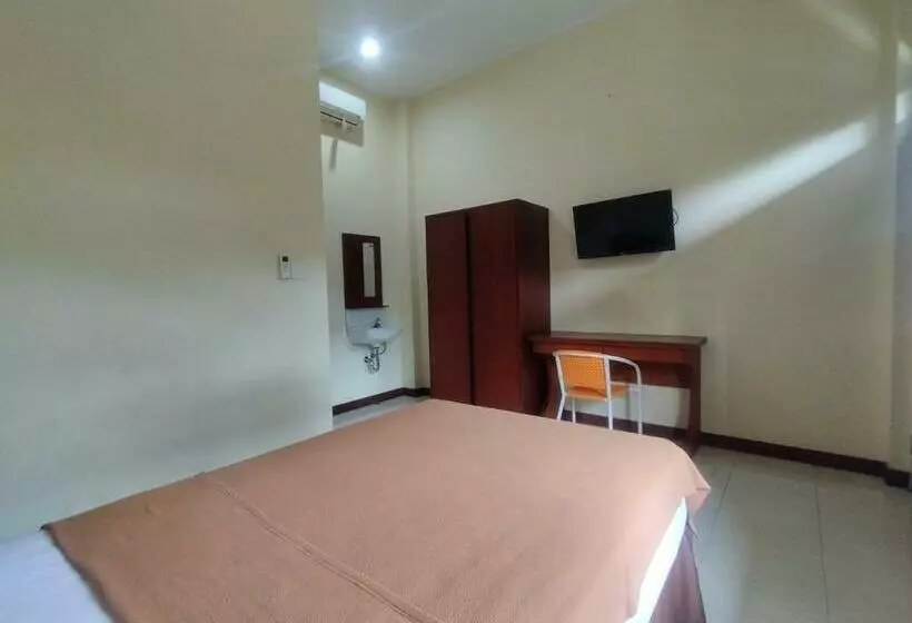 Adi Pelita Sari Bali