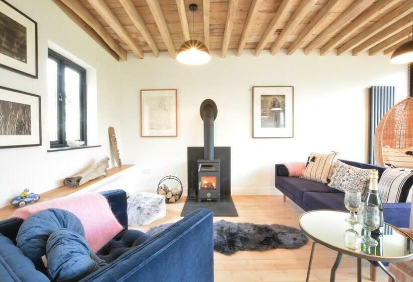 Fishpond House, Sotherton